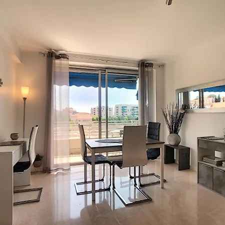 25 Boulevard Vallombrosa Holiday home Cannes