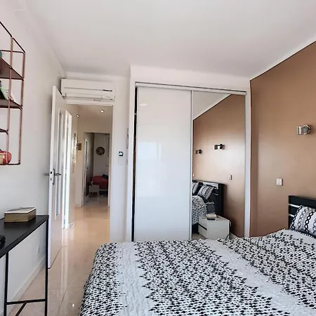 25 Boulevard Vallombrosa Holiday home Cannes